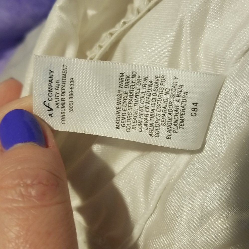 White Slip - Picture 6 of 6